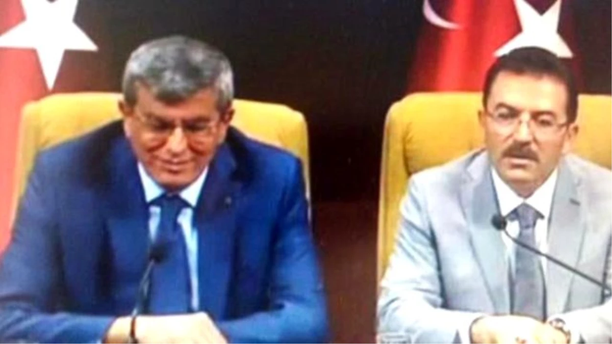 Adalet Bakanı İpek: O Gülümseme Refleksti