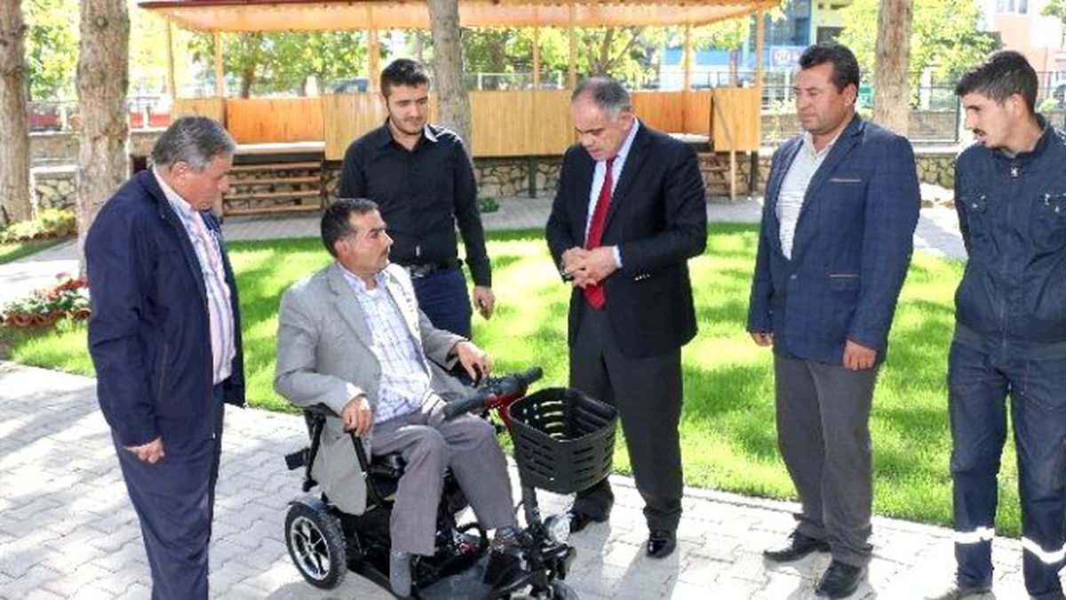 Başkan Öztürk; "Gönüllere de Yol Yapmalıyız"