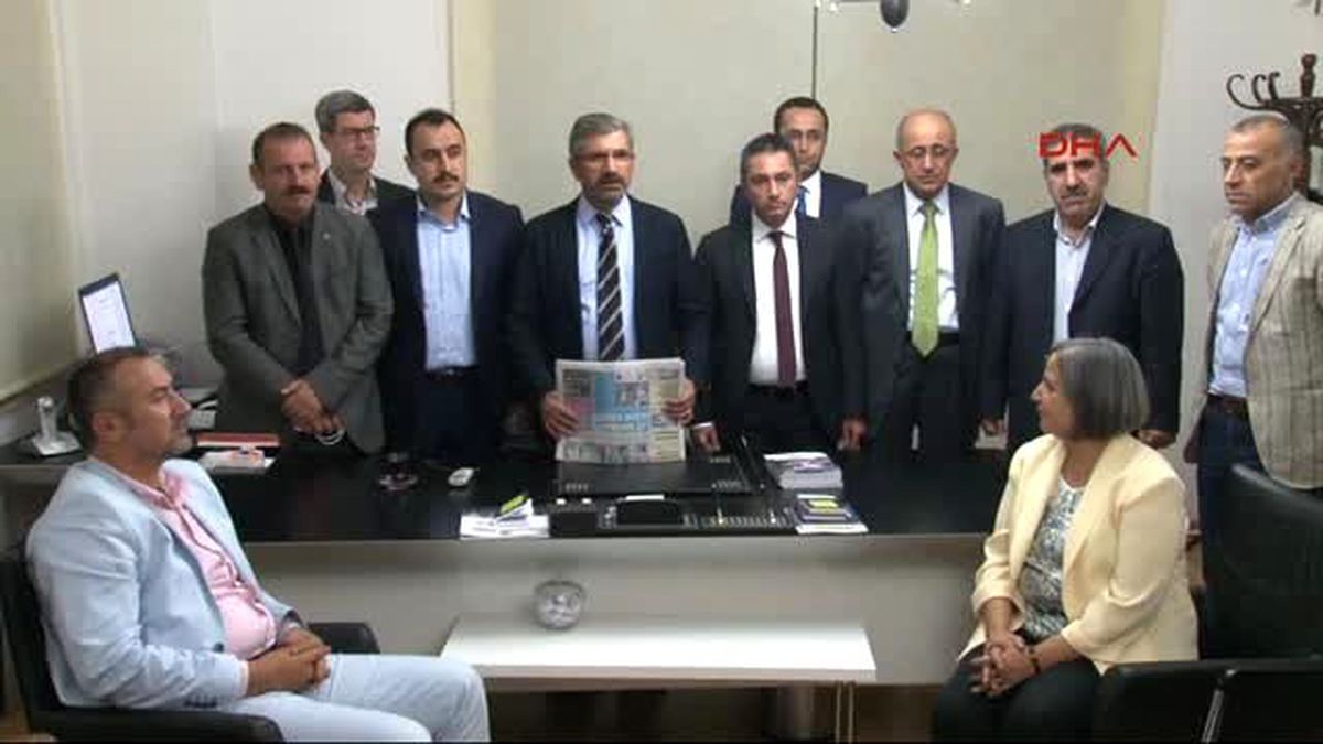 Diyarbakır Baro Başkanı Tahir Elçi Gözaltına Alındı