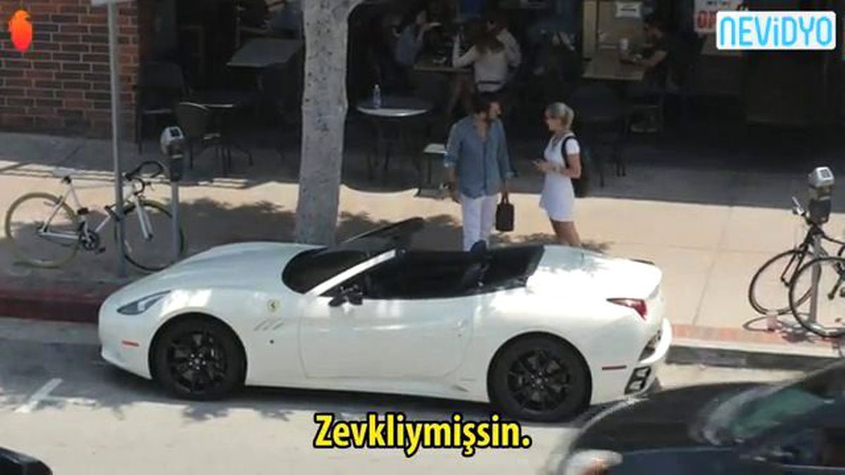 Hayrettin Genç Kızı Ferrari\'yle Trolledi