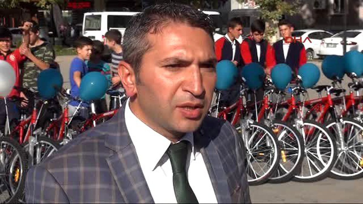 Tokat\'ta Okullara 200 Adet Bisiklet Dağıtıldı