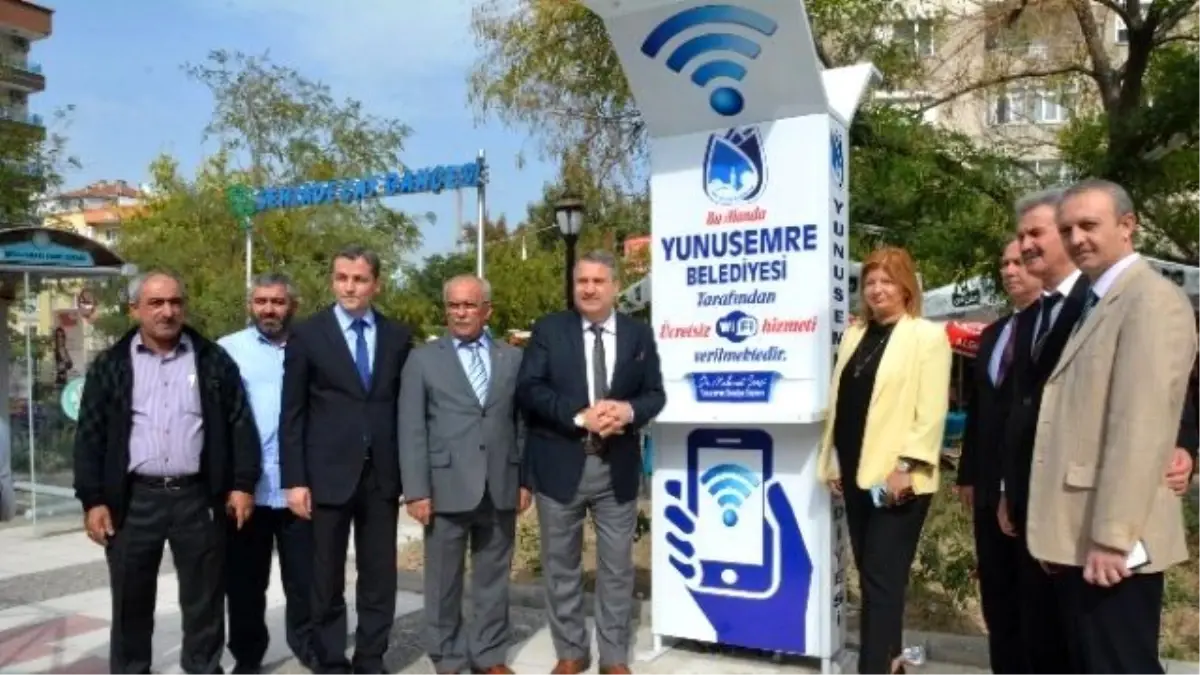 Yunusemre Belediyesi\'nden 7 Noktada Ücretsiz Wifi Hizmeti