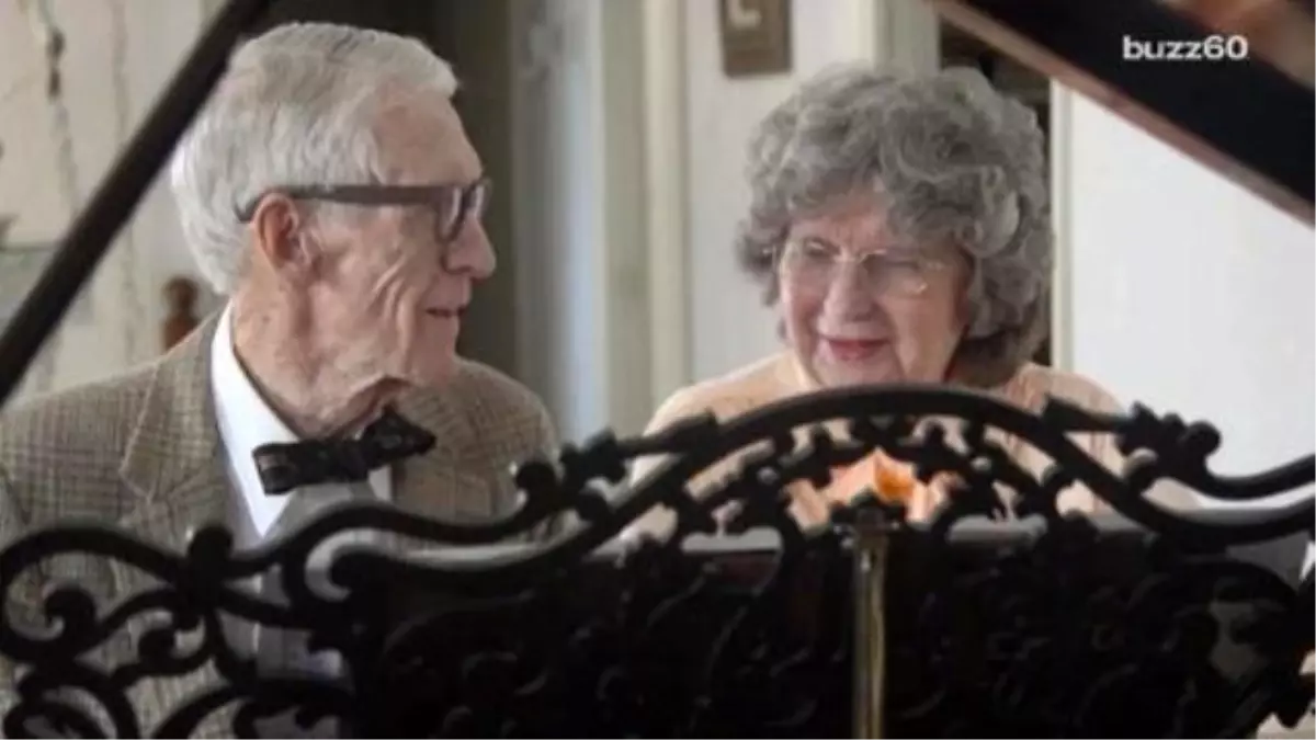 Adorable Grandparents Re-create The Opening Scenes From \'Up\'