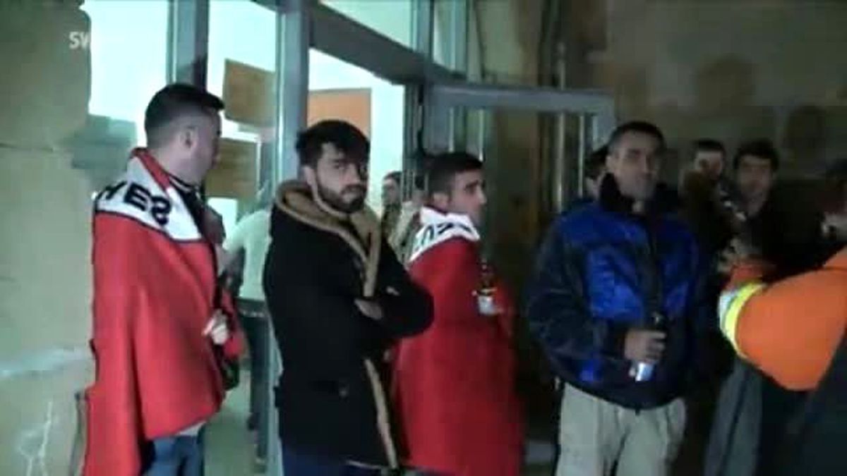 Almanya?da Mülteci Yurdu Kundaklanmak İstendi, İtfaiye Faciayı Önledi