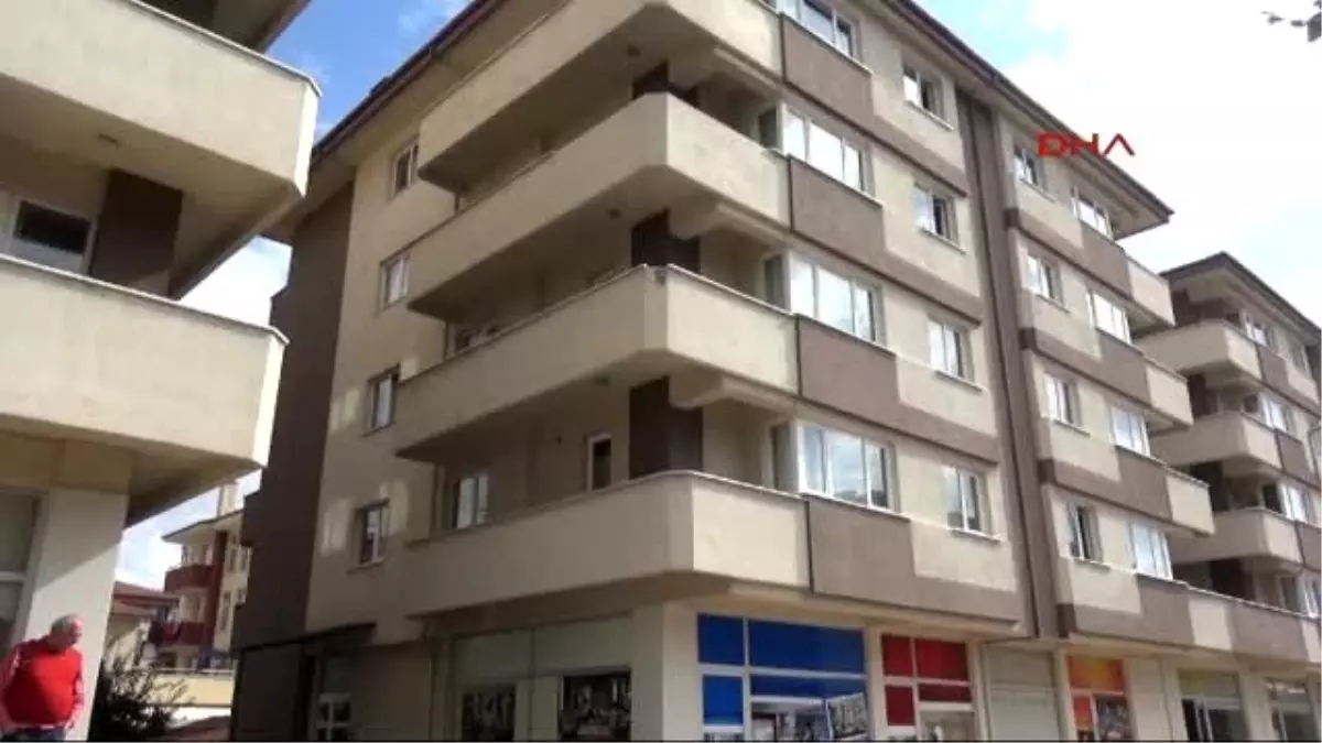 Bolu Çevik Kuvvet Şubesi\'nin Yanındaki Apartmana Terör Operasyonu