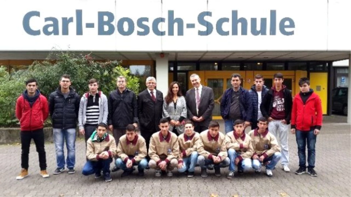 Gediz Mesleki Eğitim Merkezi Öğrencileri Almanya\'dan Döndü