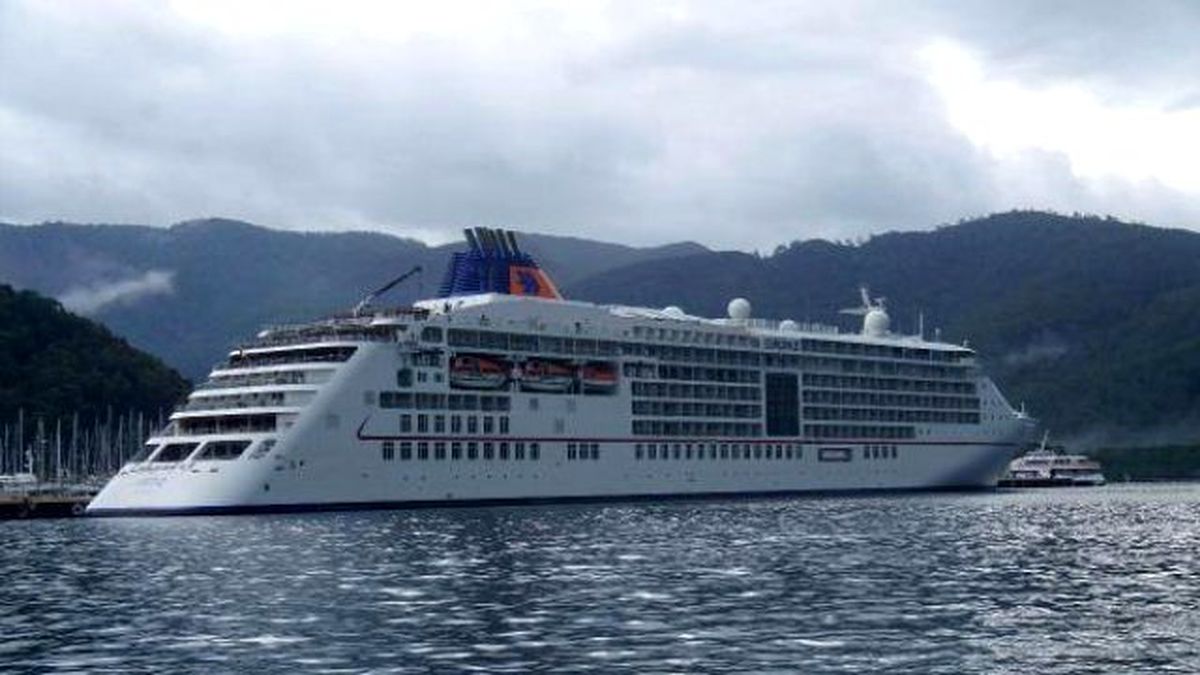 Lüks Yolcu Gemisi \'Euroa 2\' İlk Kez Marmaris\'te