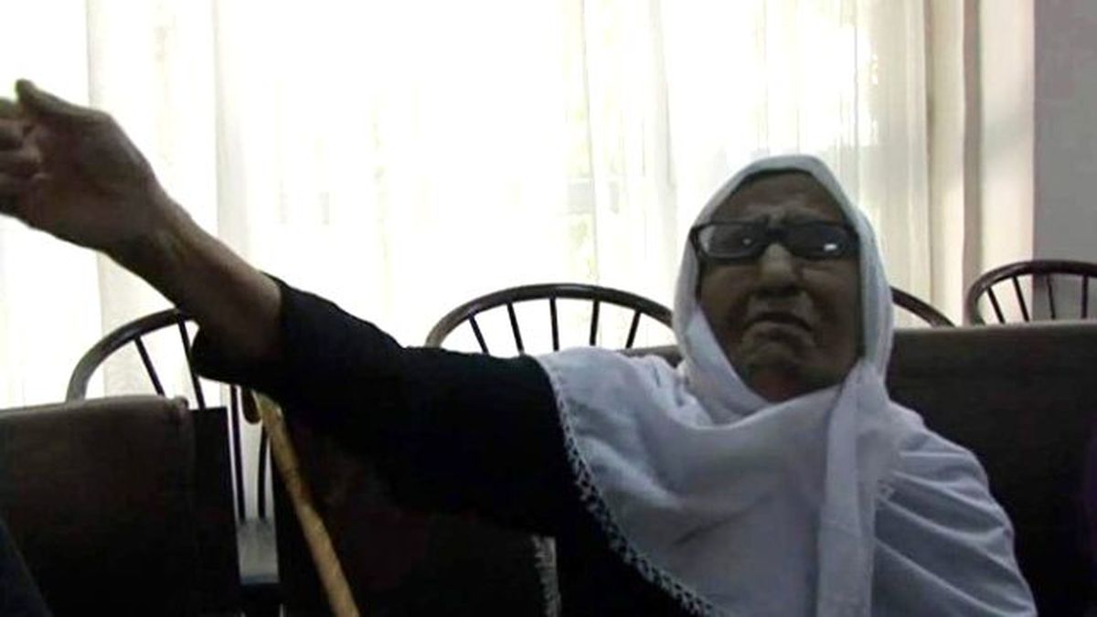 Yaşlı Kürt Kadın, Erdoğan'a Beste Yaptı