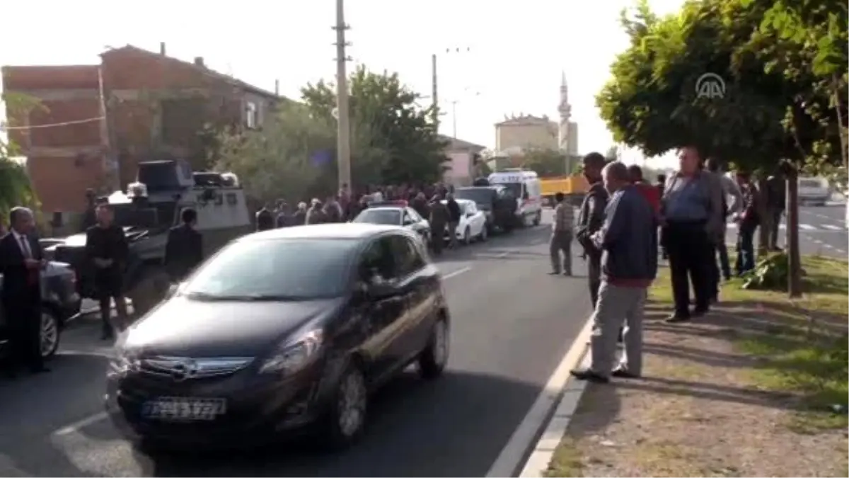 Şehit Polis Memuru Kılıçaslan\'ın Baba Evinde Yas Var