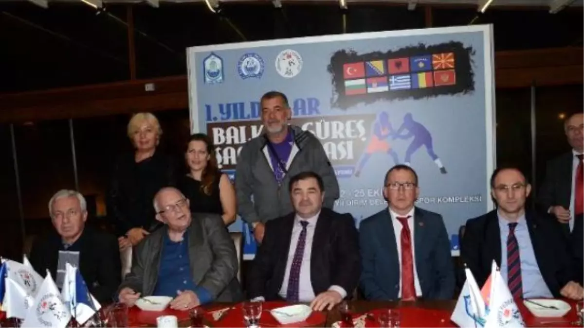 1. Yıldızlar Balkan Güreş Şampiyonası\'nın Açılış Yemeği Verildi