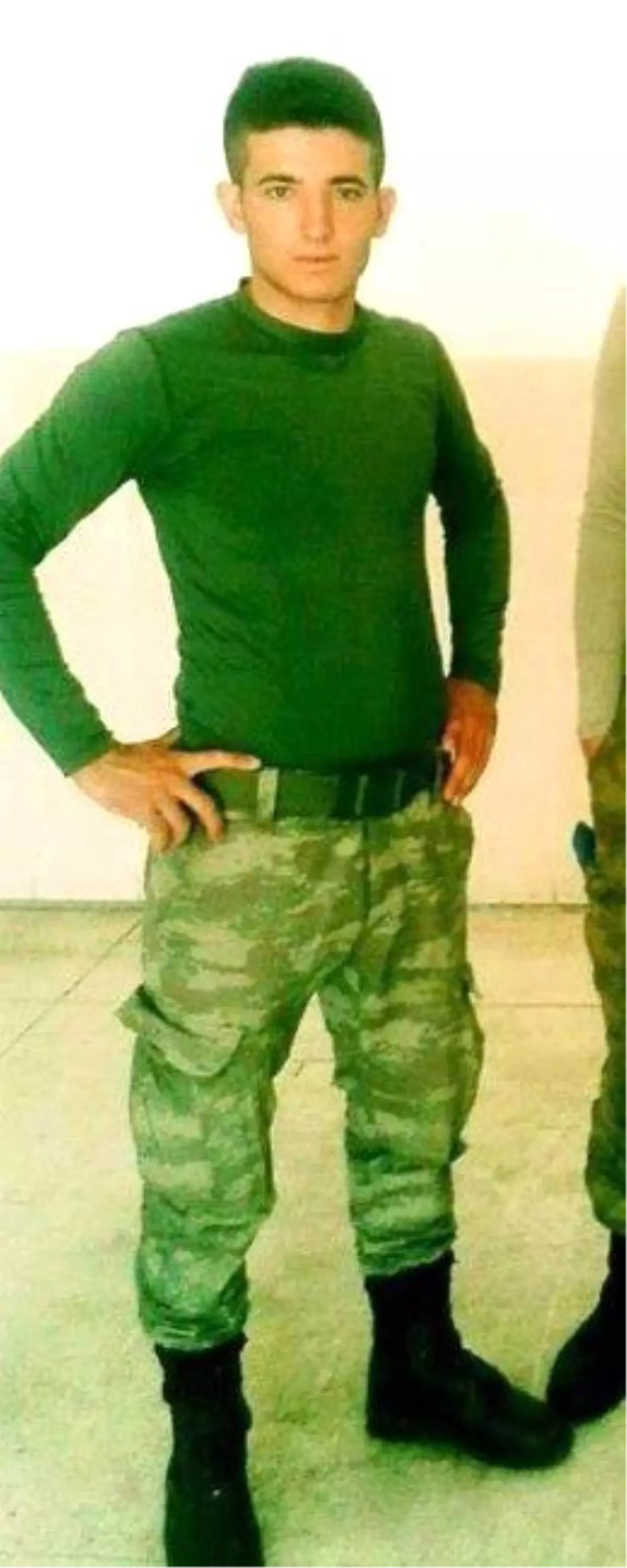 Adıyamanlı Şehit Uzman Erbaşın Evine Ateş Düştü