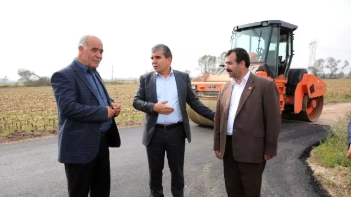 Bağlar Mahallesini Asfaltlandı