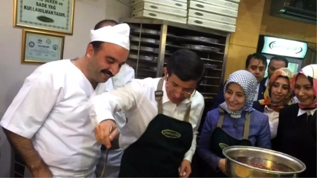 Başbakan Davutoğlu Gaziantep\'te