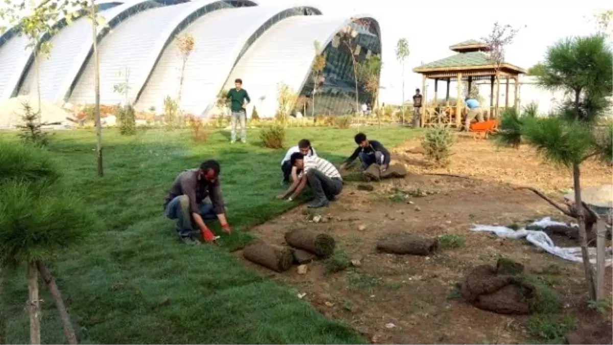 Başiskele\'nin En Büyük İkinci Parkı Açılışa Hazırlanıyor