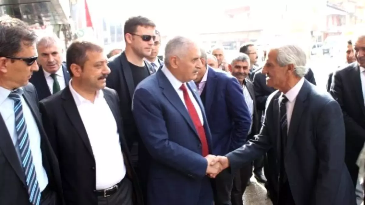 Binali Yıldırım Bayburt\'ta