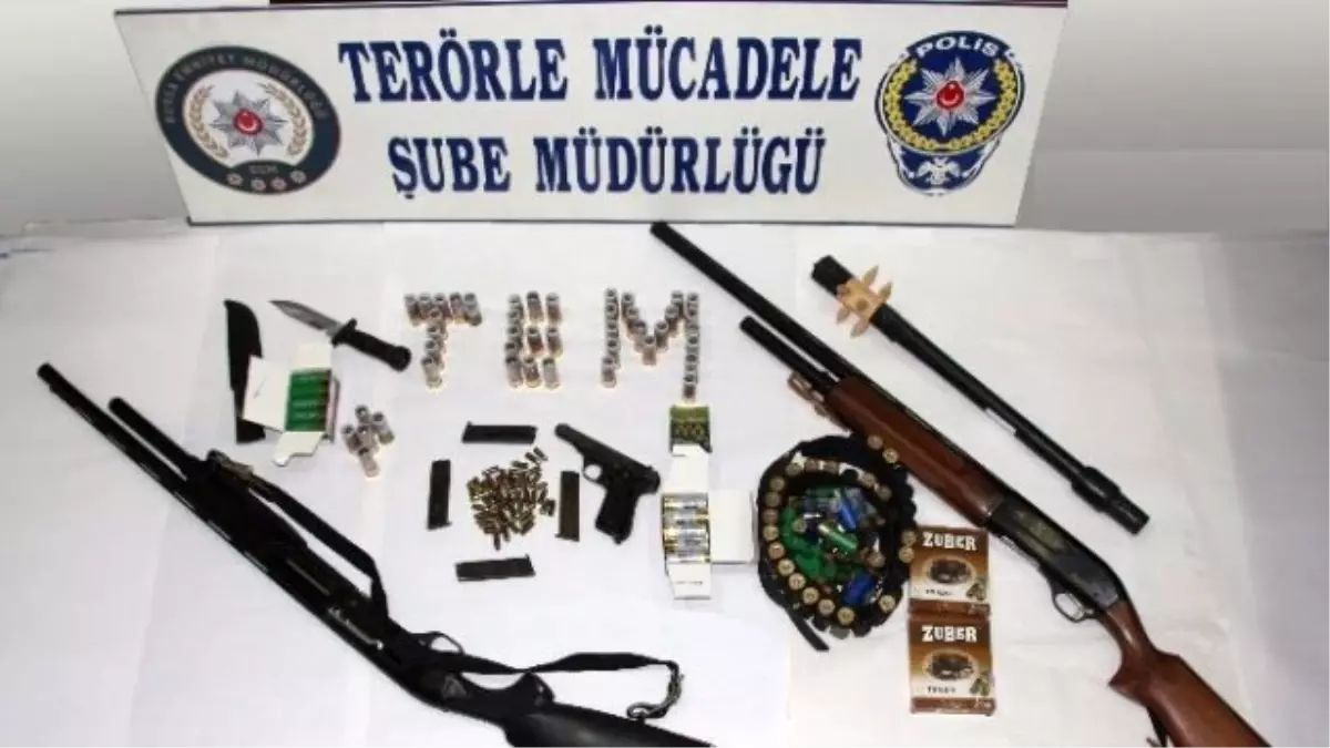 Bursa\'da Gözaltına Alınan 10 Terör Zanlısından 5\'i Tutuklandı