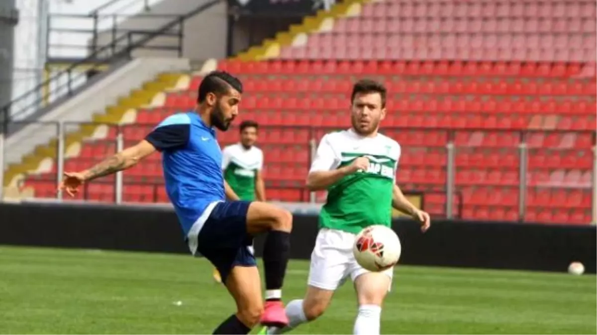 Çalıştırdığı Takım, Babasının Takımını 9-1 Yendi