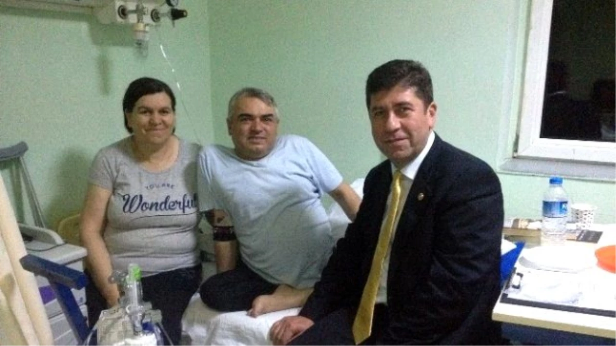 CHP Milletvekili Yaşar Tüzün\'den Hasta Ziyareti