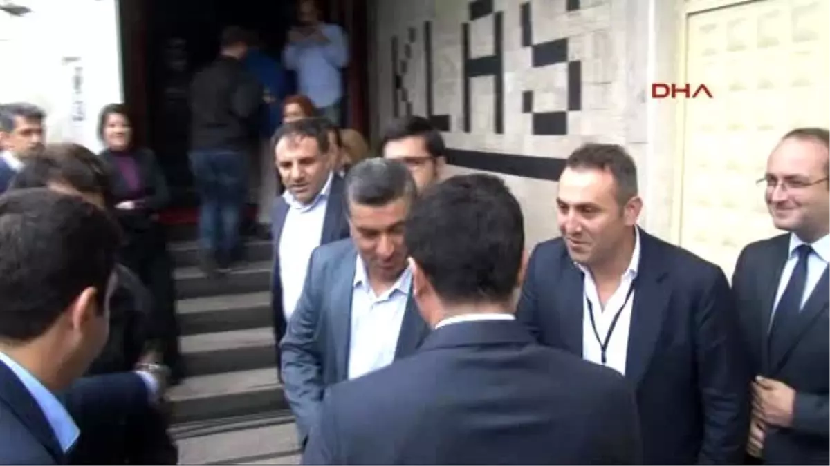 Demirtaş: Sınıf Başkanlığı Yapamayacak Birine 80 Milyonluk Ülke Teslim Edilmiş