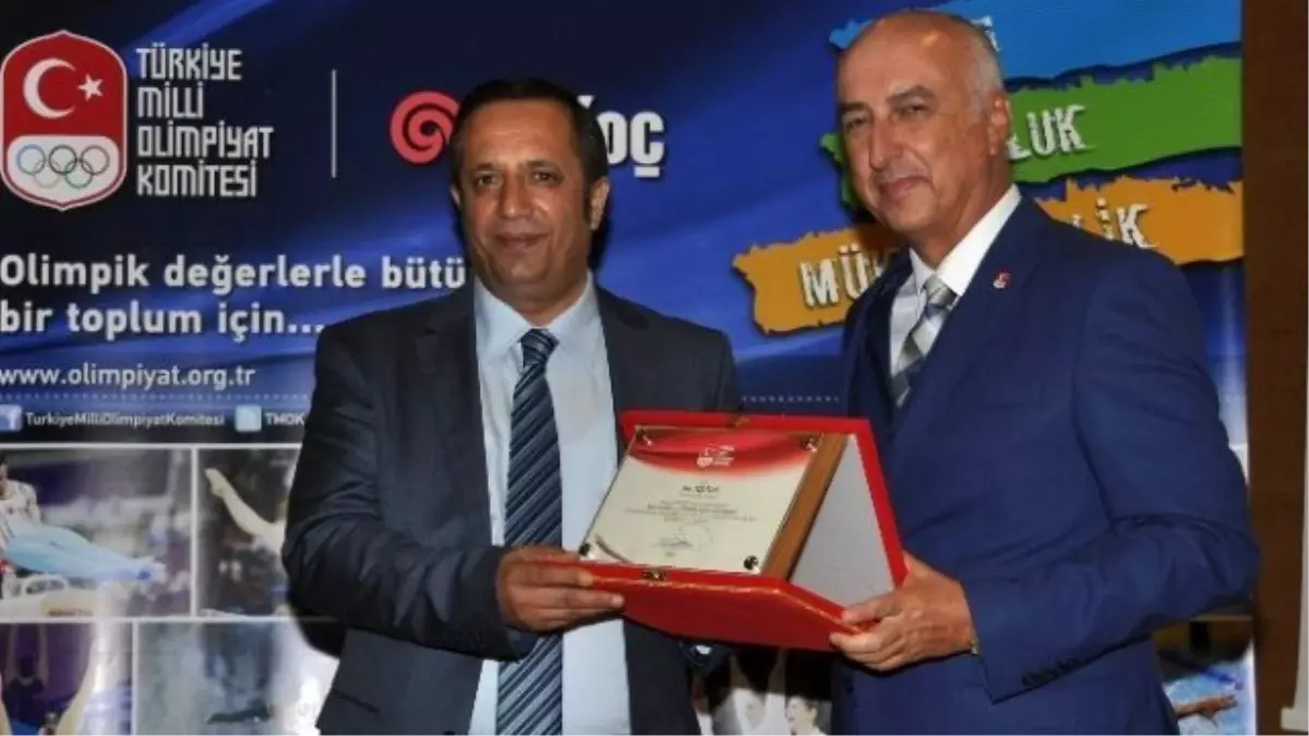 Dilovası\'nda " Spor Kültürü ve Olimpik Eğitime" Programı Açılışı Yapıldı