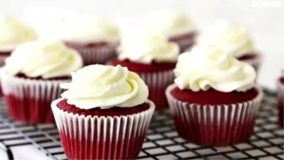 Frosting-covered Woman Arrested For Destroying Cupcakes