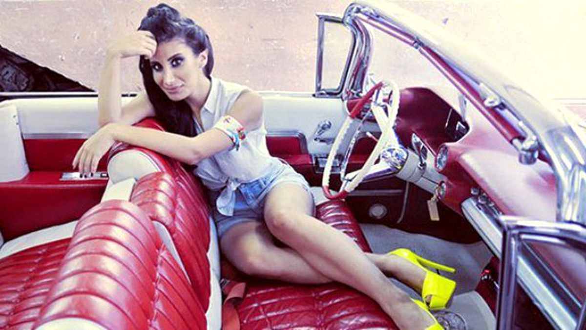 İrem Derici Hastanelik Oldu