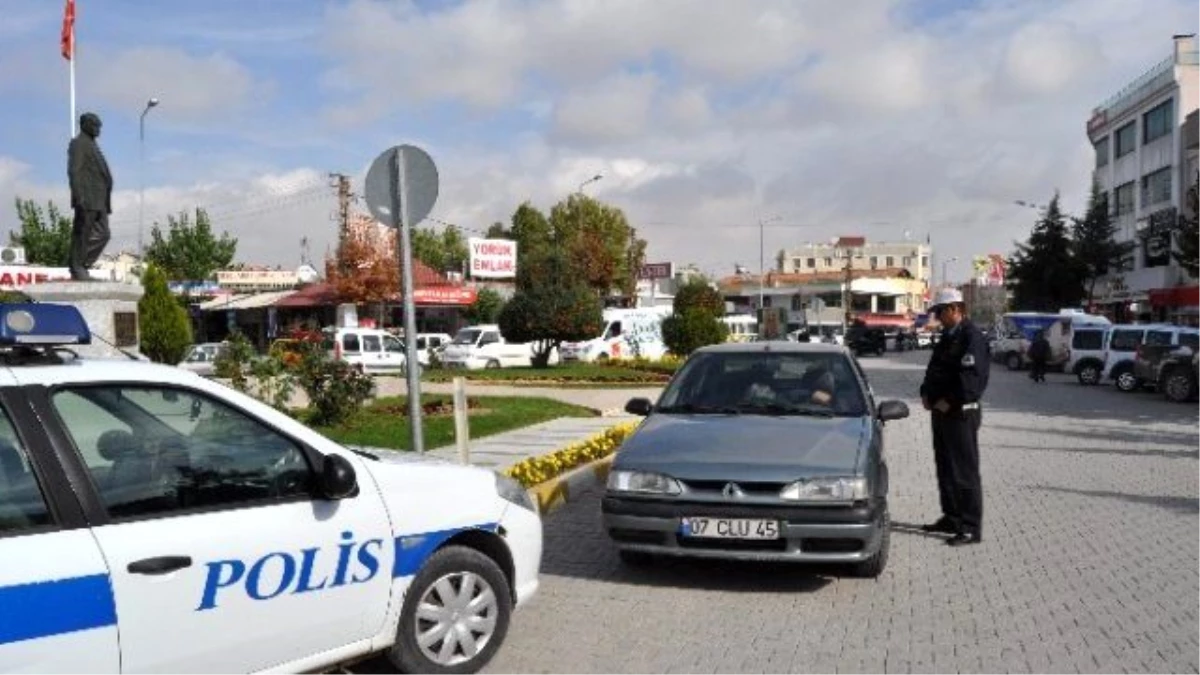 Korkuteli\'de Polis Trafik Uygulaması Yaptı