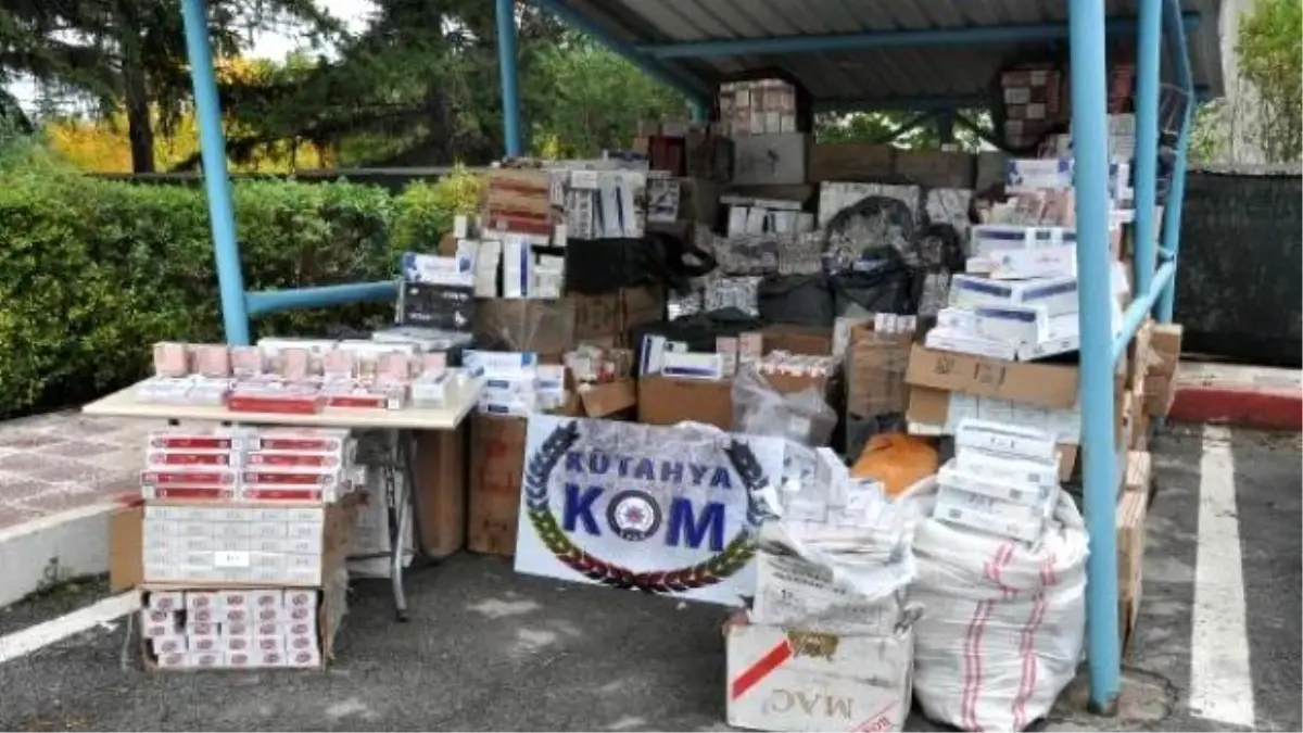 Kütahya ve Eskişehir\'de Kaçak Sigara Operasyonu