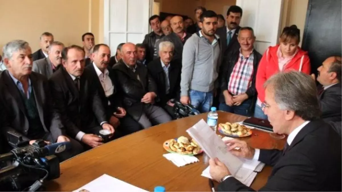 Şahin, Köy Muhtarları Derneğini Ziyaret Etti