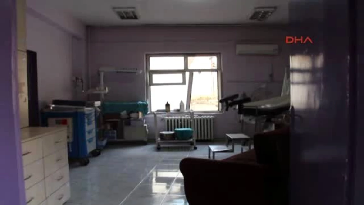 Şemdinli\'de PKK Bomba Yüklü Aracı İnfilak Ettirdi, Hastane ve Çok Sayıda Bina Hasar Gördü