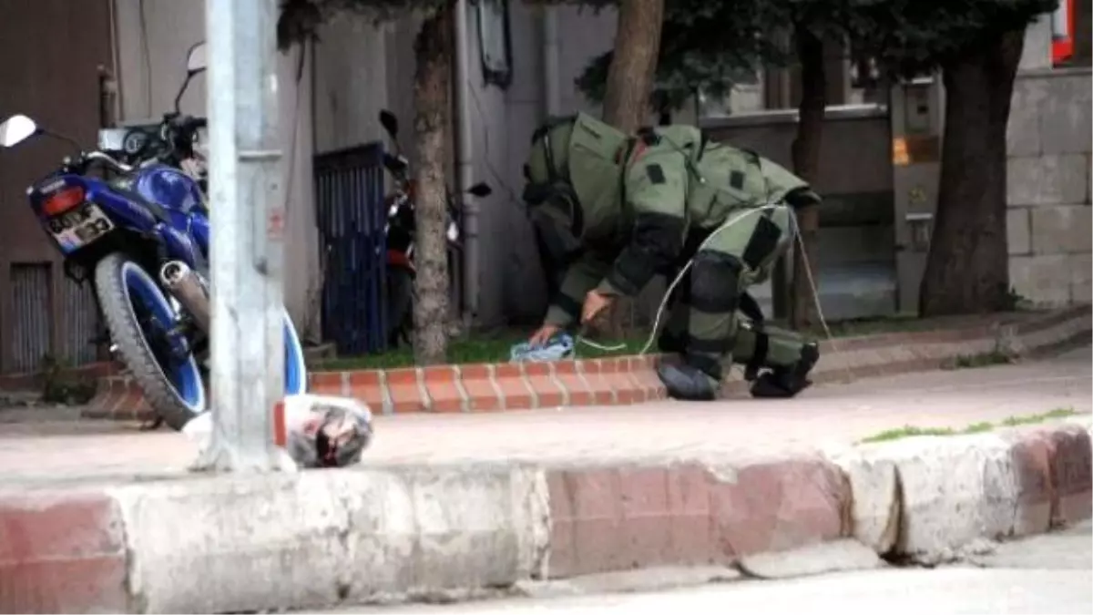 Tokat\'ta Şüpheli Poşet Fünyeyle Patlatıldı