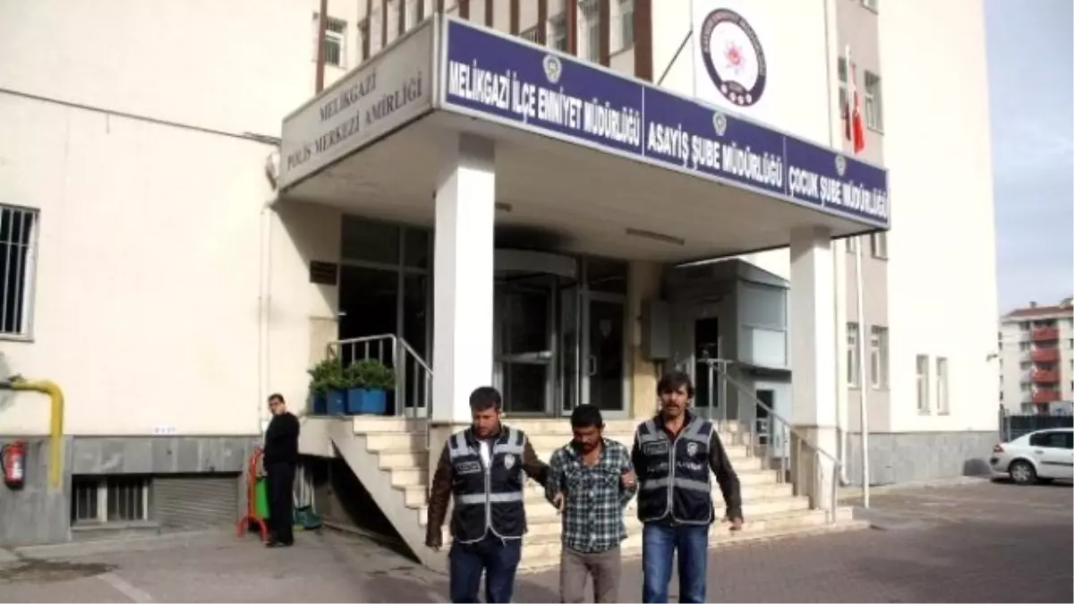 2011 Yılındaki Çoban Cinayetinde Katil Zanlılarına Yardım ve Yataklık Yapan 2 Şüpheli Gözaltına...