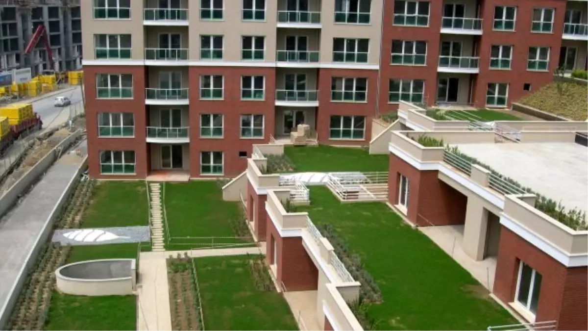 Antakyalı, "Görsel Gürültü Çağındayız"