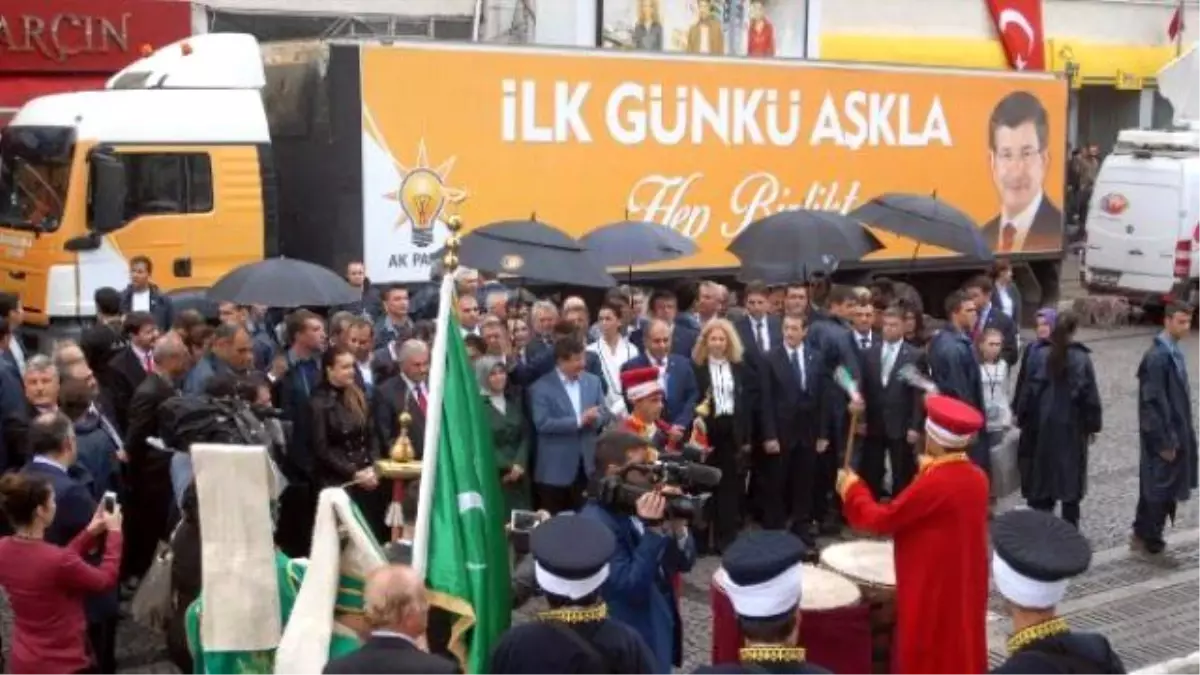 Başbakan Davutoğlu; \'Bizde Hasan Tahsin Bilinci Var, Hiç Eğilmedik\'