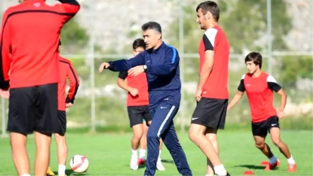 Denizlispor Son Çalışmasını Malatya\'da Yaptı