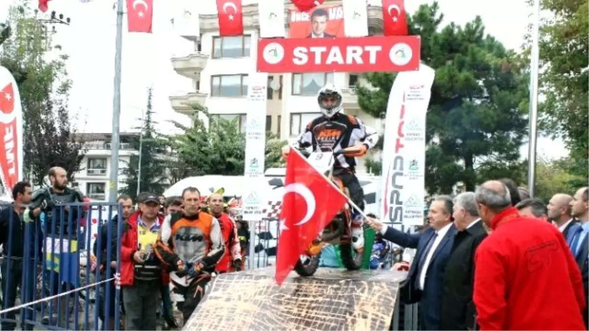 Doğu Avrupa Ekstrem ve Türkiye Enduro Şampiyonası Seremoni Startı Verildi