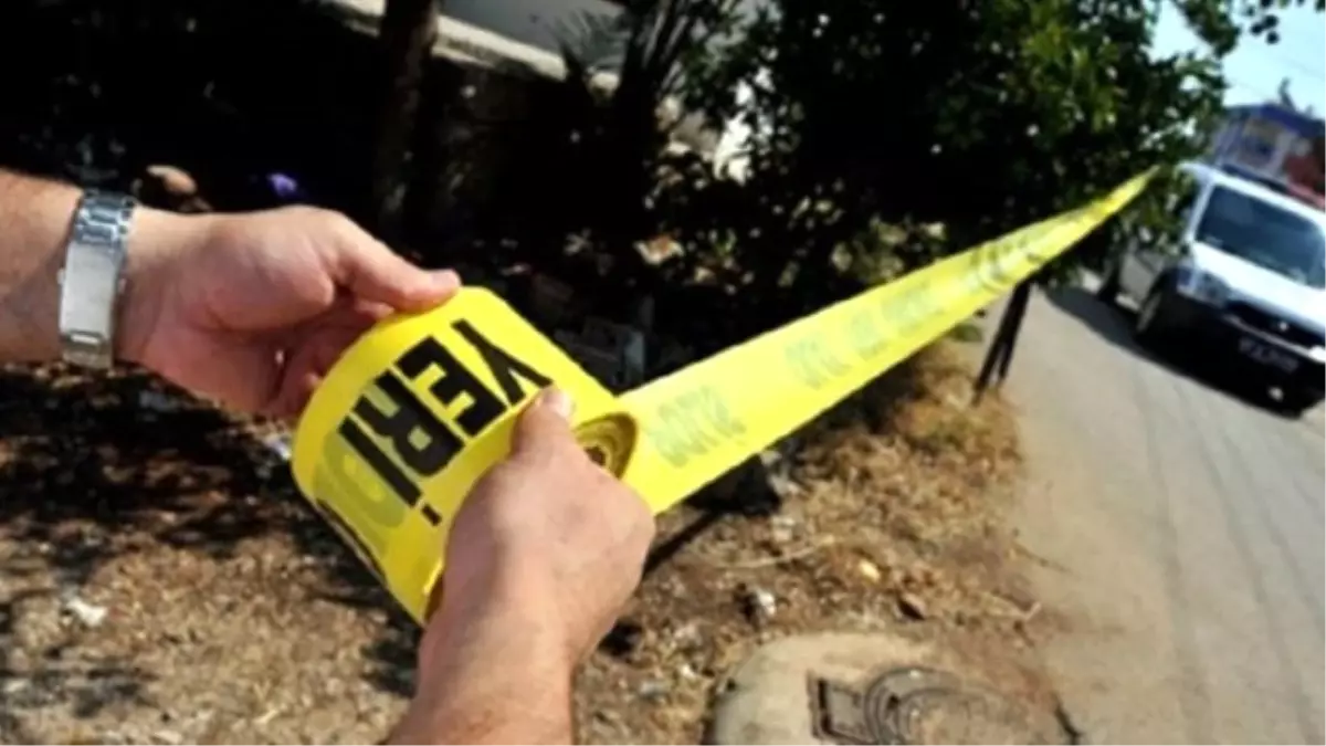 Kadıköy\'de Polise Bombalı Tuzak