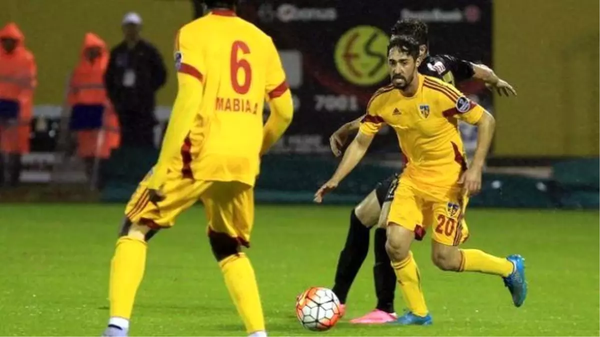 Kayserispor, Eskişehirspor\'u 3-1 Yendi