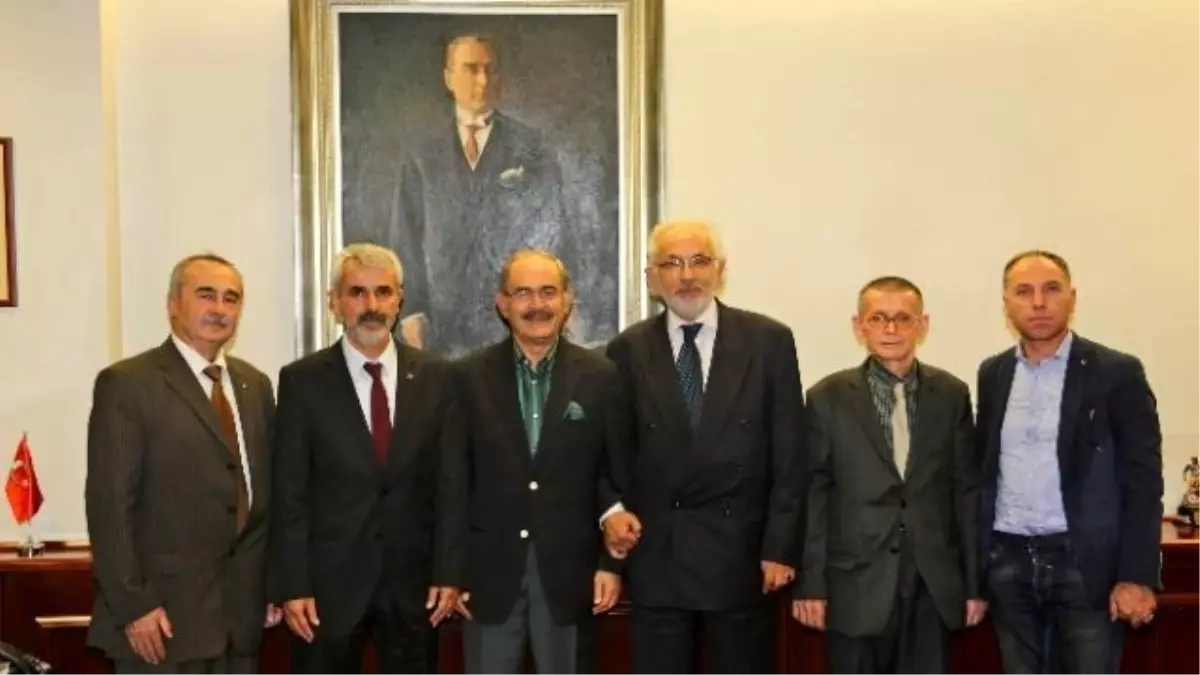 Metin Nurullah Sazak\'tan Büyükerşen\'e Ziyaret