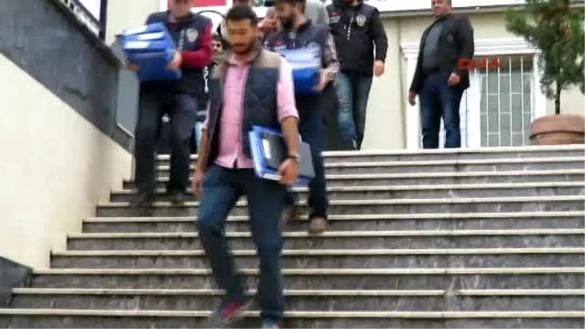 Otomobilleri Şehirde Çalıp Köyde Satan Hırsızlık Çetesi Yakalandı