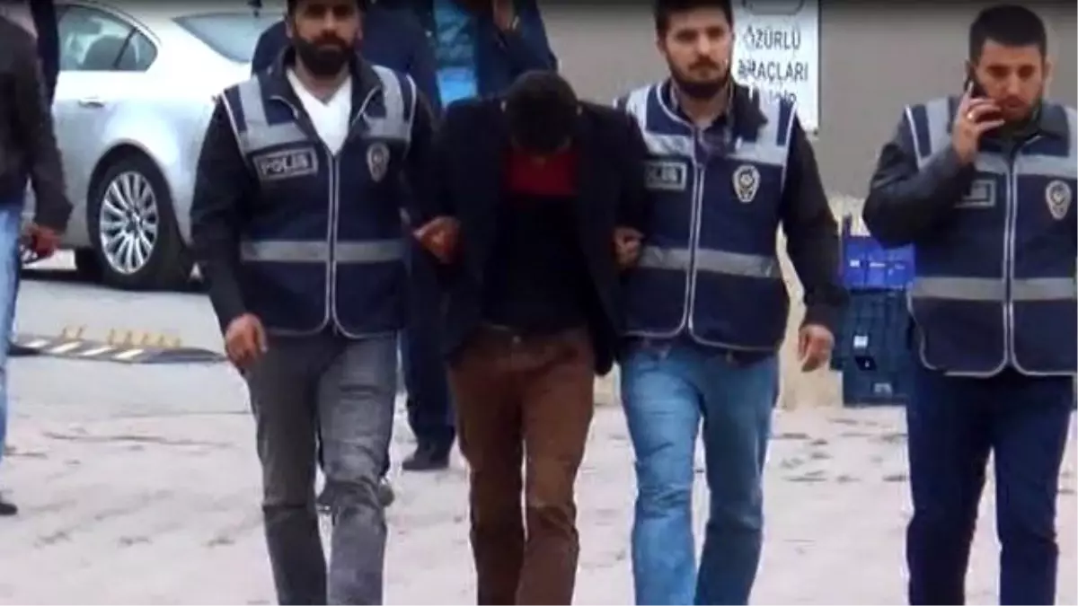 Yaşlı Kadını Dolandırmak İsterken Suçüstü Yakalandılar