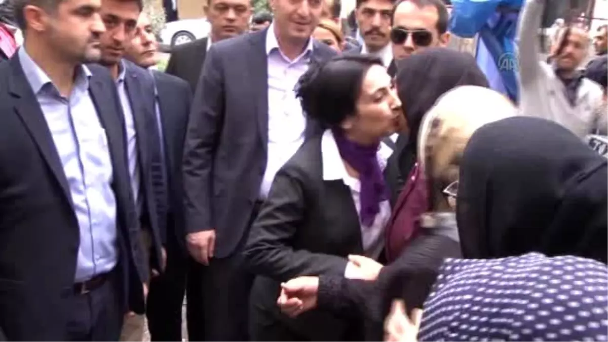 Yüksekdağ: "Her Türlü Koalisyon Seçeneğine Müzakere Etmeye Hazırız, Açığız"