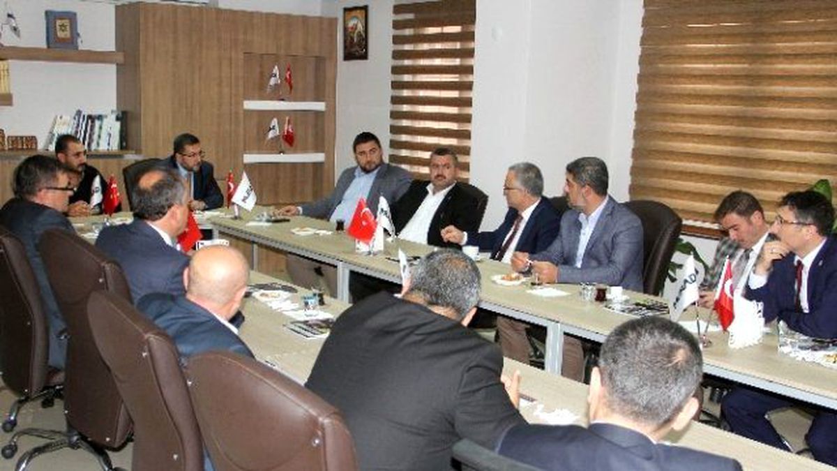 AK Parti Genel Başkan Yardımcısı Ağbal\'dan Müsiad\'a Ziyaret