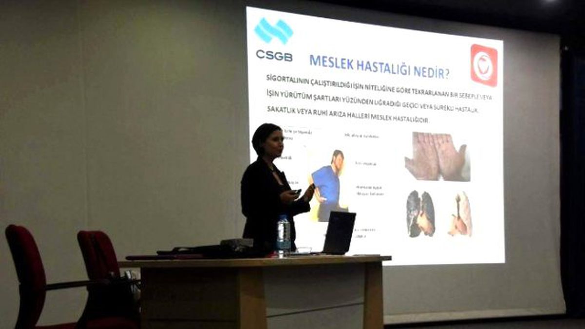 Aliağa Belediyesi\'nden Personellerine İş Sağlığı ve Güvenliği Eğitimi