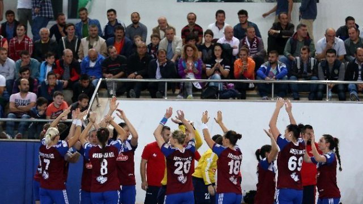 Ardeşen Gençlik Avrupa Kupası\'nda 3. Tura Yükseldi