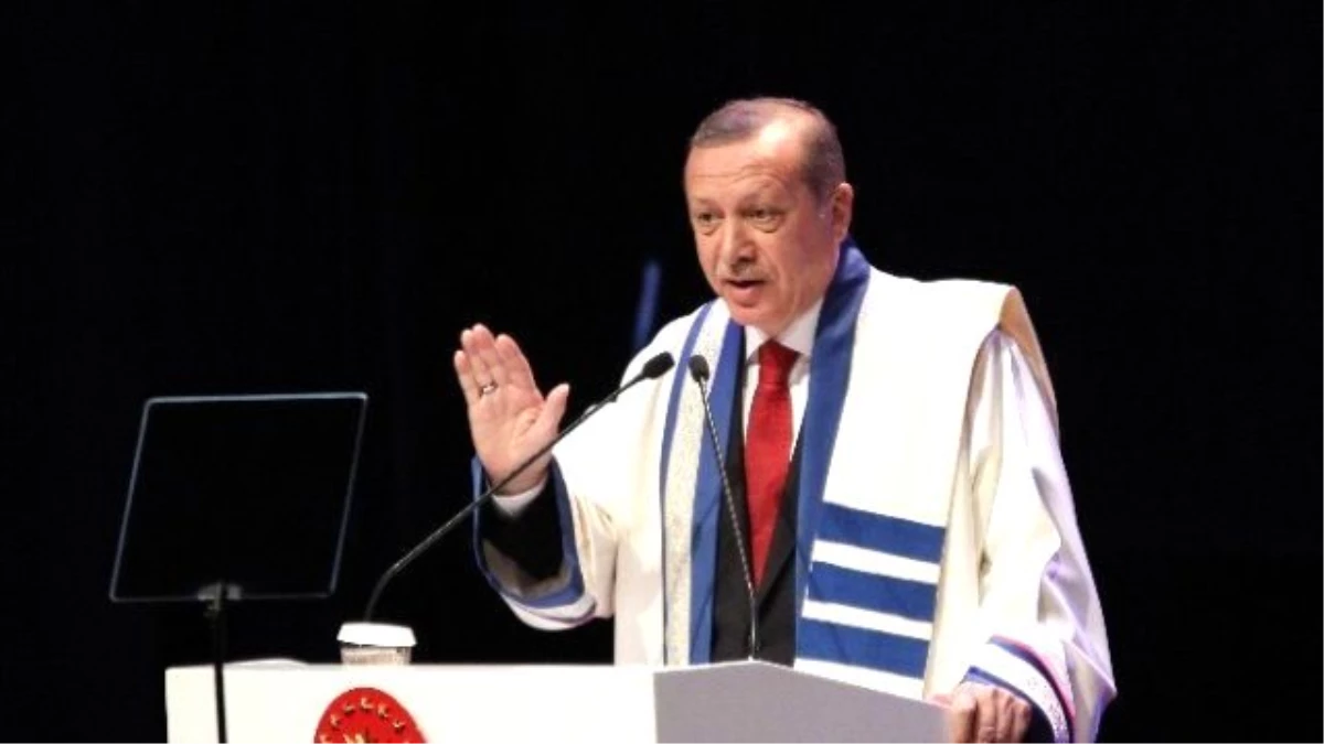 Cumhurbaşkanı Erdoğan\'a Fahri Doktora Diploması Verildi