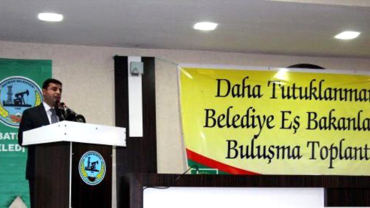 Demirtaş: 1 Kasım\'da Vekil Sayımız Artacak, 2017\'de Silahlar Susacak
