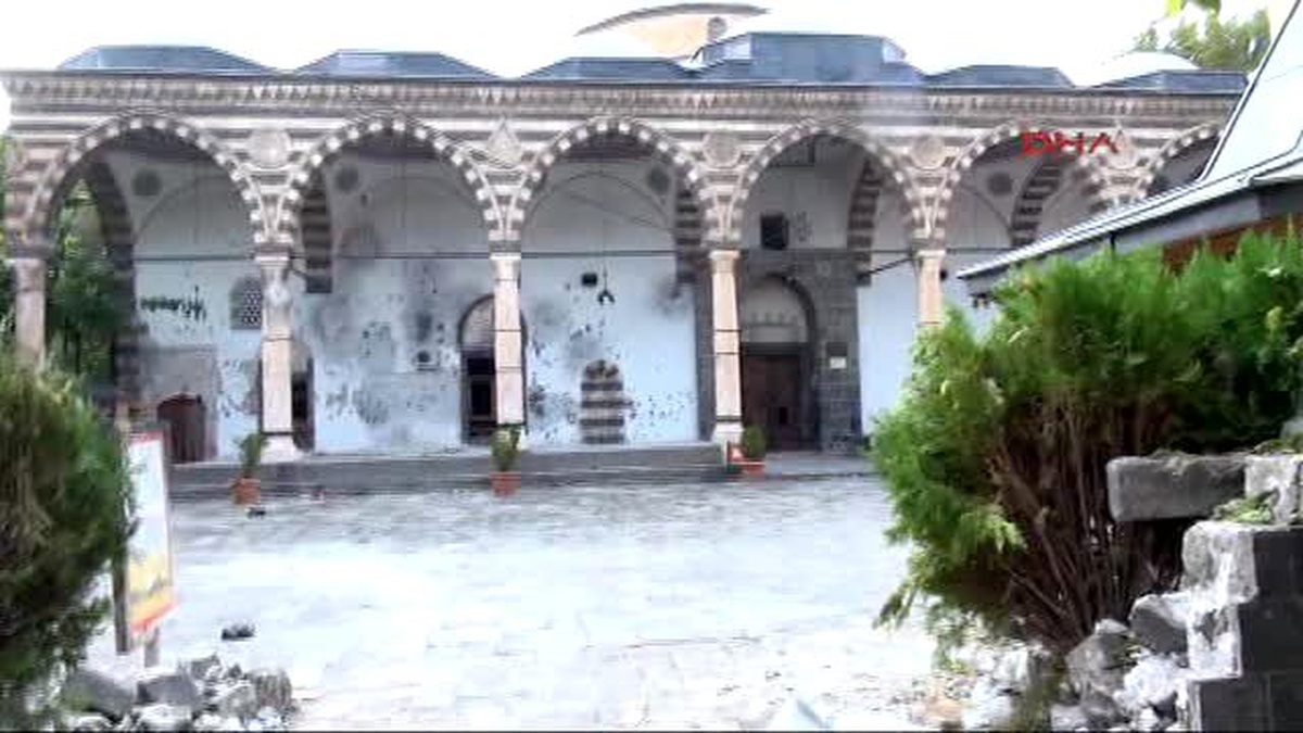 Diyarbakır Sur\'da Çatışmalar Durdu, Temizlik Başladı