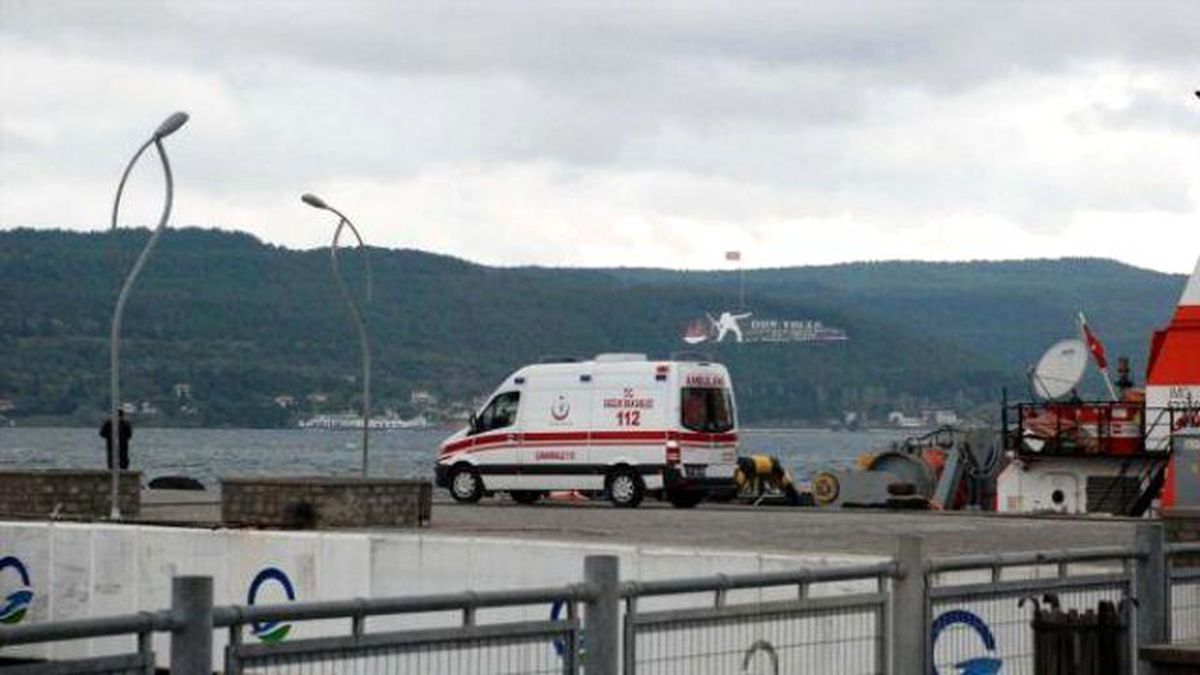 Gemide Hastalanan Yolcunun İmdadına Sahil Güvenlik Yetişti