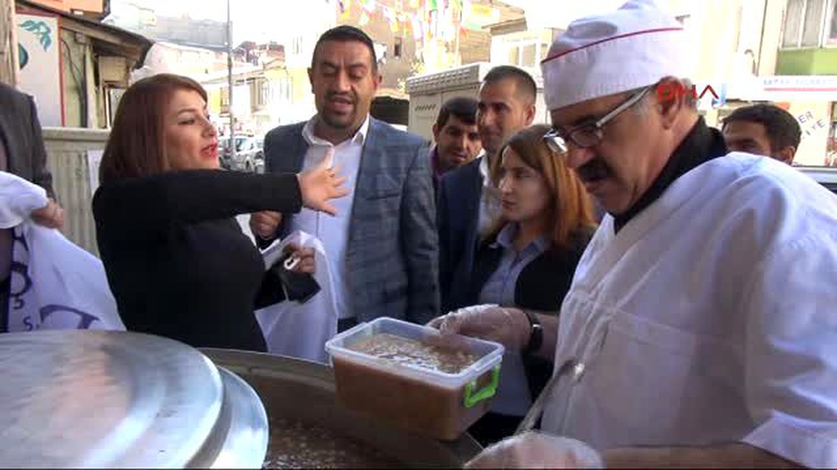 Hakkari Vedaş\'tan 500 Kişiye Aşure İkramı